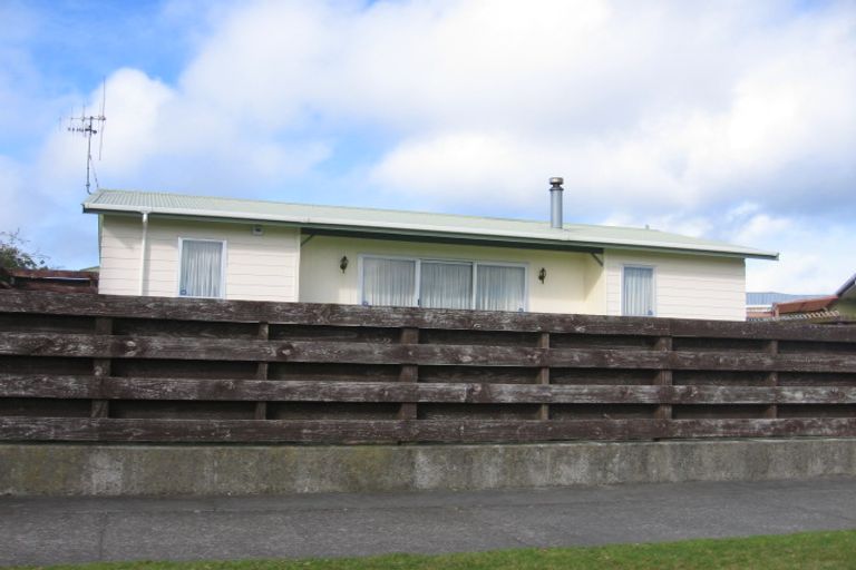 Photo of property in 68 Herbert Avenue, Cloverlea, Palmerston North, 4412
