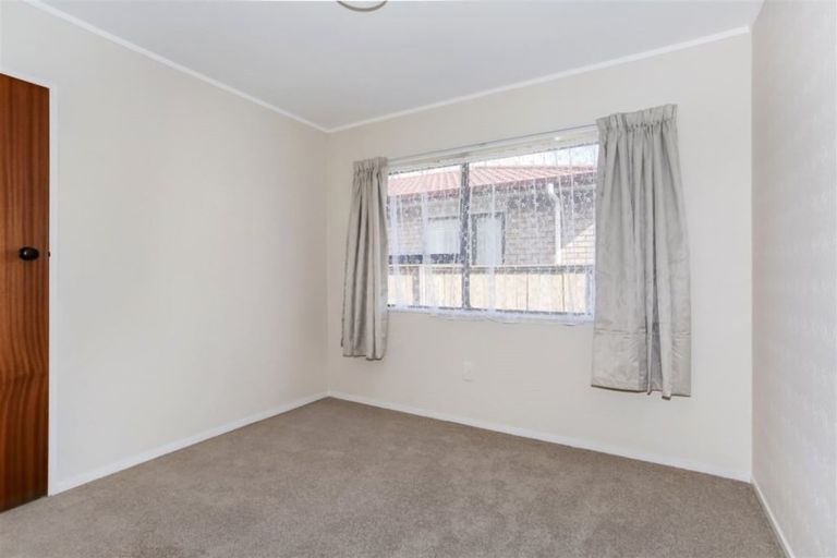Photo of property in 2/24 West Street, Pukekohe, 2120