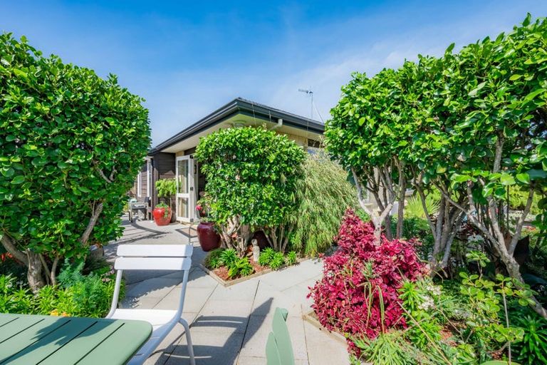 Photo of property in 26 Rifleman Lane, Paraparaumu Beach, Paraparaumu, 5032