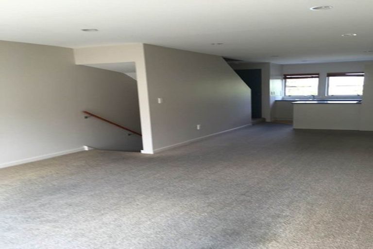 Photo of property in 152e Tasman Street, Mount Cook, Wellington, 6021