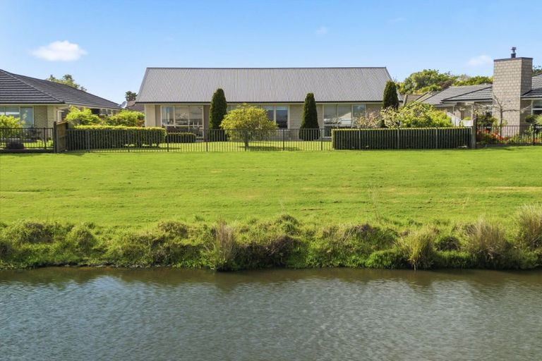 Photo of property in 30 Tatahi Cove, Papamoa Beach, Papamoa, 3118