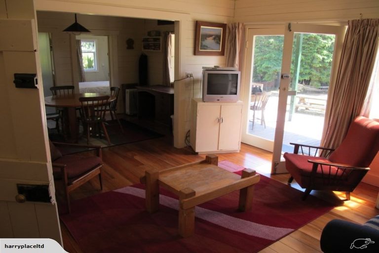 Photo of property in 271 Kina Peninsula Road, Tasman, Upper Moutere, 7173