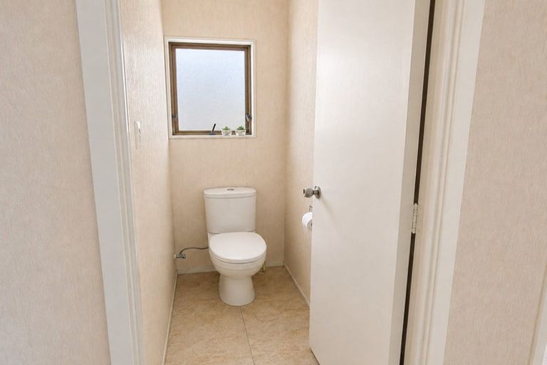 Photo of property in 5/116 Pakuranga Road, Pakuranga, Auckland, 2010