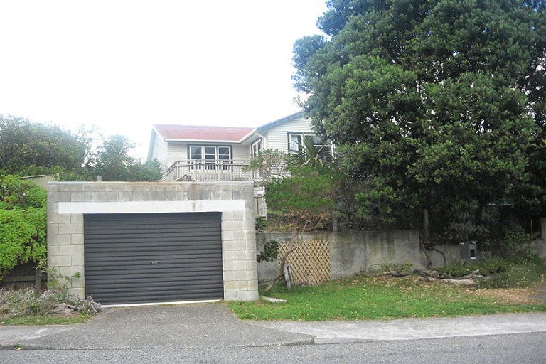 Photo of property in 142 Wellington Road, Paekakariki, 5034