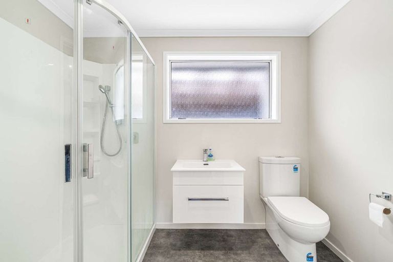 Photo of property in 41 Acacia Street, Kelvin Grove, Palmerston North, 4414