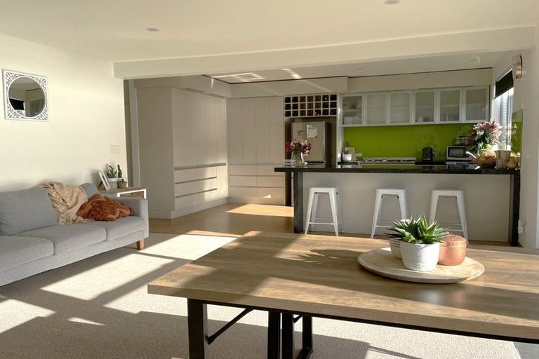 Photo of property in 29 Marion Street, Macandrew Bay, Dunedin, 9014