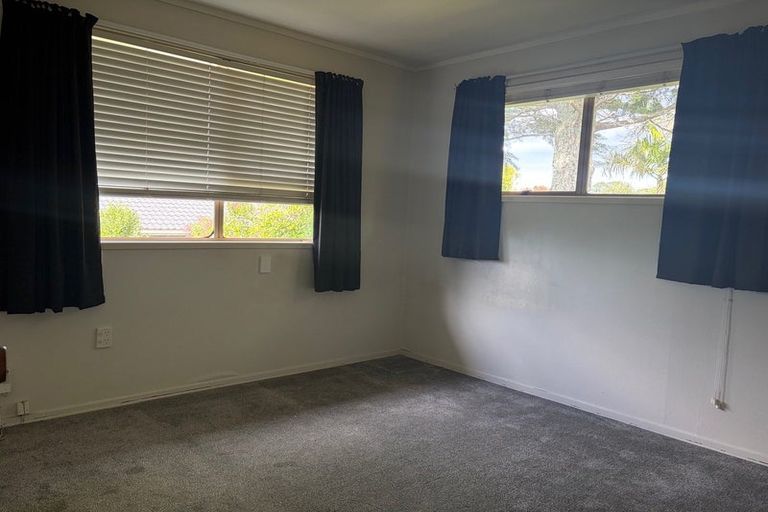 Photo of property in 62 Weatherly Road, Torbay, Auckland, 0630