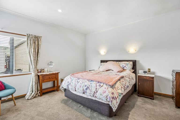 Photo of property in 18 Rowan Place, Mosgiel, 9024
