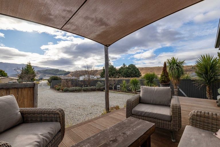 Photo of property in 17 Elizabeth Place, Clyde, 9330