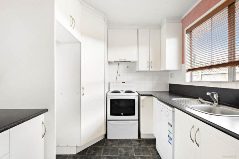 Photo of property in 5 Tango Place, Henderson, Auckland, 0610