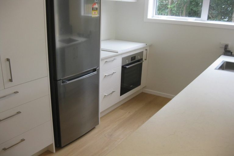 Photo of property in 17 Mascot Street, Tawa, Wellington, 5028