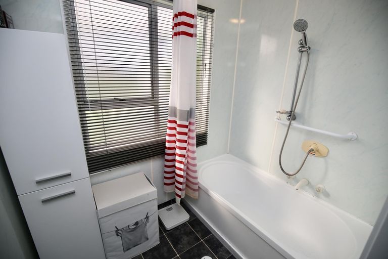 Photo of property in 49a Government Road, Raglan, 3225