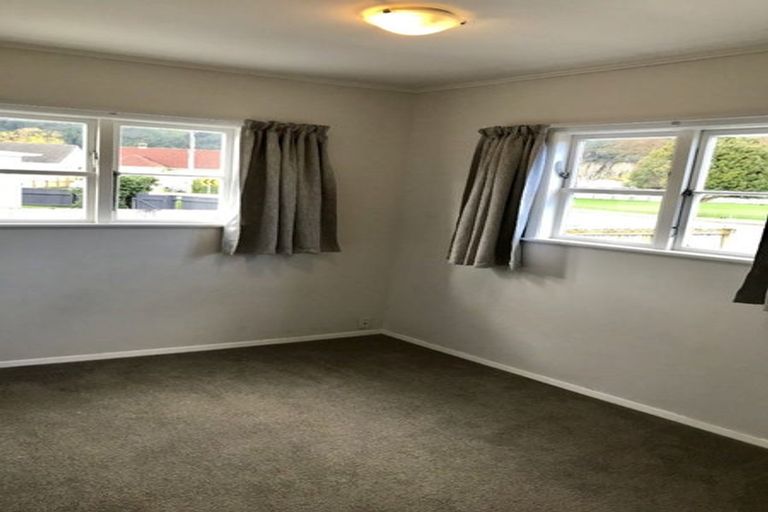 Photo of property in 223 Naenae Road, Naenae, Lower Hutt, 5011