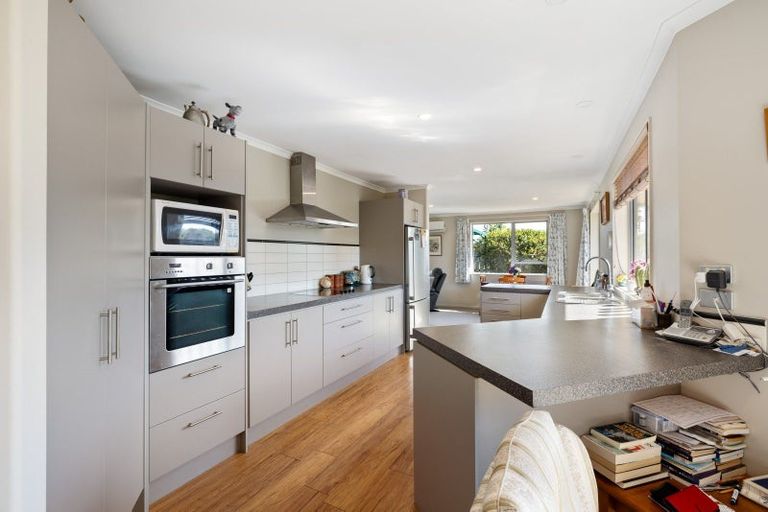 Photo of property in 12 Willowside Place, Amberley, 7410