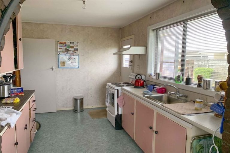 Photo of property in 82 Scott Street, Strathern, Invercargill, 9812