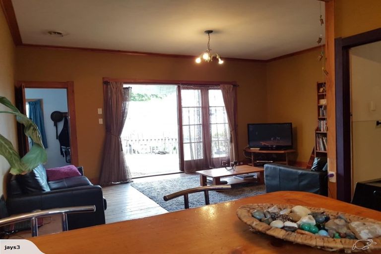 Photo of property in 84 Tarewa Road, Morningside, Whangarei, 0110