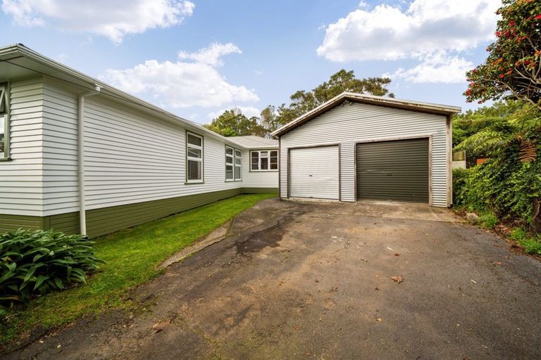 Photo of property in 17 Curtis Street, Okato, 4335