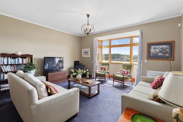 Photo of property in 191 Seatoun Heights Road, Miramar, Wellington, 6022