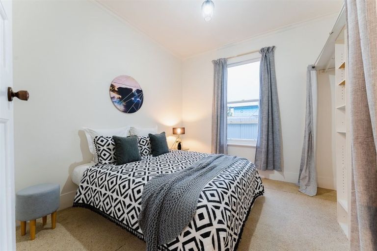 Photo of property in 9 Bay View Road, South Dunedin, Dunedin, 9012