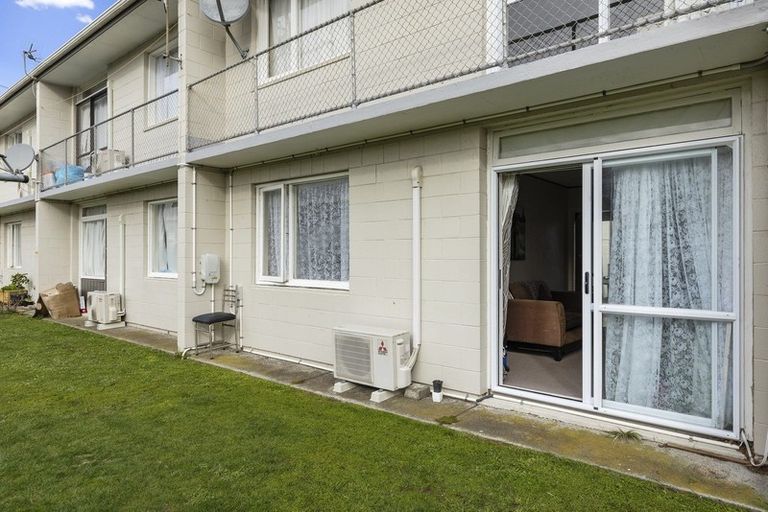 Photo of property in 3/35 Campbell Terrace, Petone, Lower Hutt, 5012
