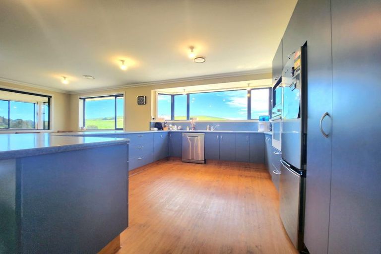 Photo of property in 3/102 Beach Road, Awamoa, Oamaru, 9495