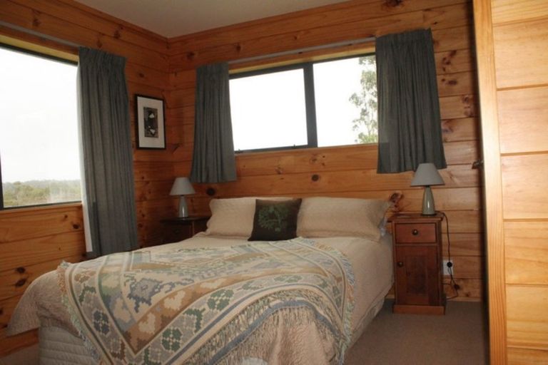 Photo of property in 122 Birds Ferry Road, Virgin Flat, Cape Foulwind, 7892