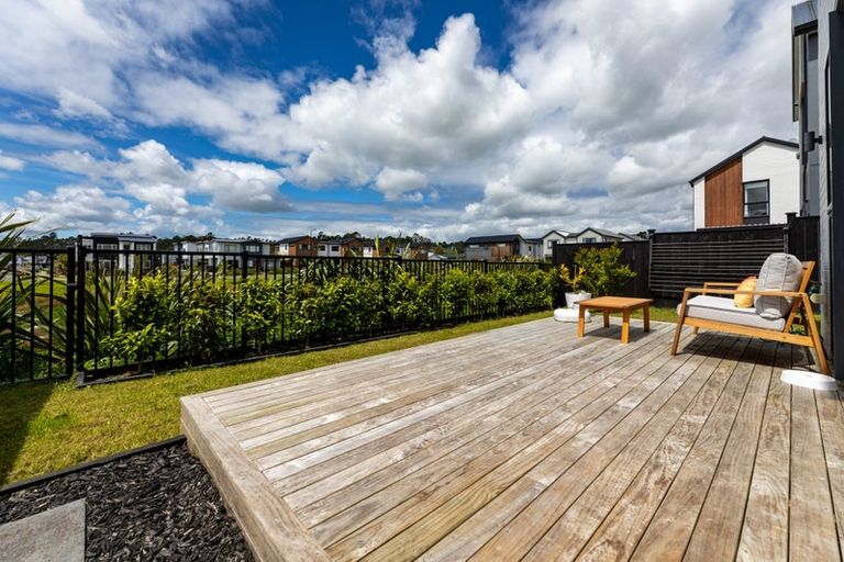 Photo of property in 66 Podgora Avenue, Huapai, Kumeu, 0810