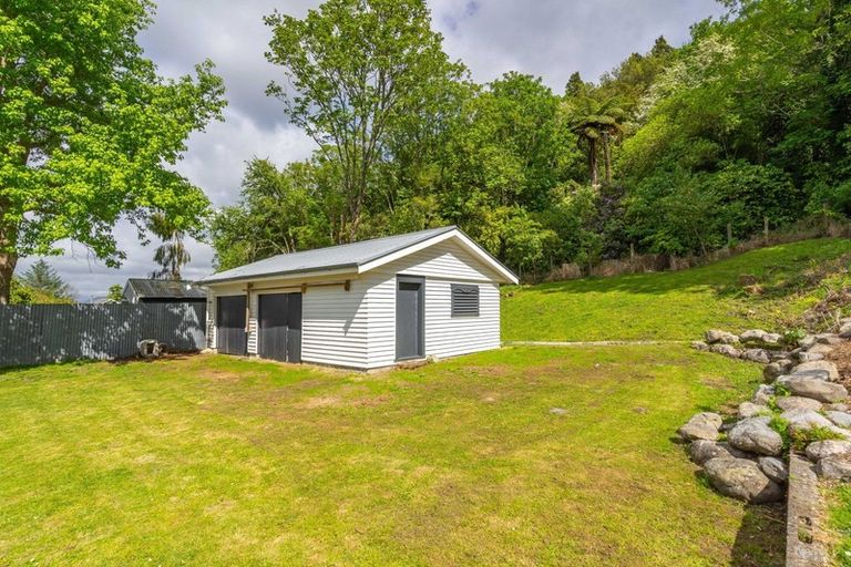 Photo of property in 31 Watt Street, Featherston, 5710