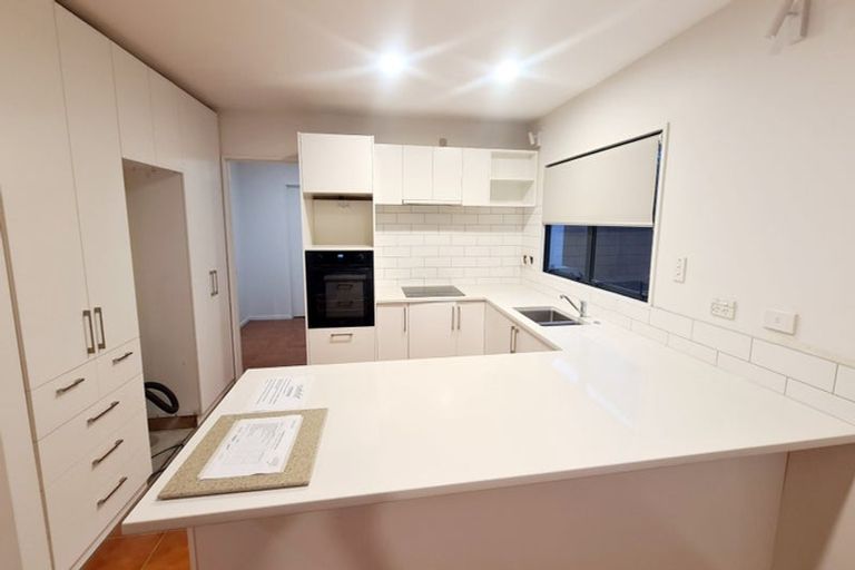 Photo of property in 10b Swanleigh Place, Ilam, Christchurch, 8041