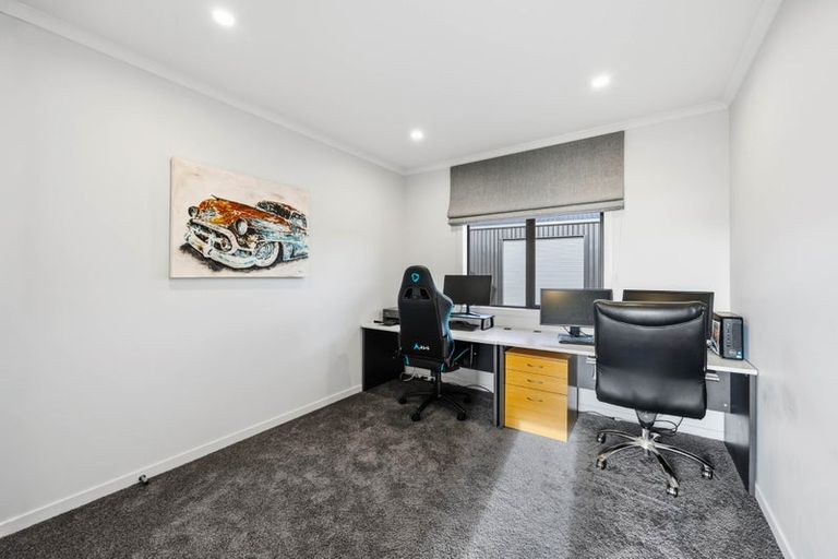 Photo of property in 90d Victoria Avenue, Waiuku, 2123