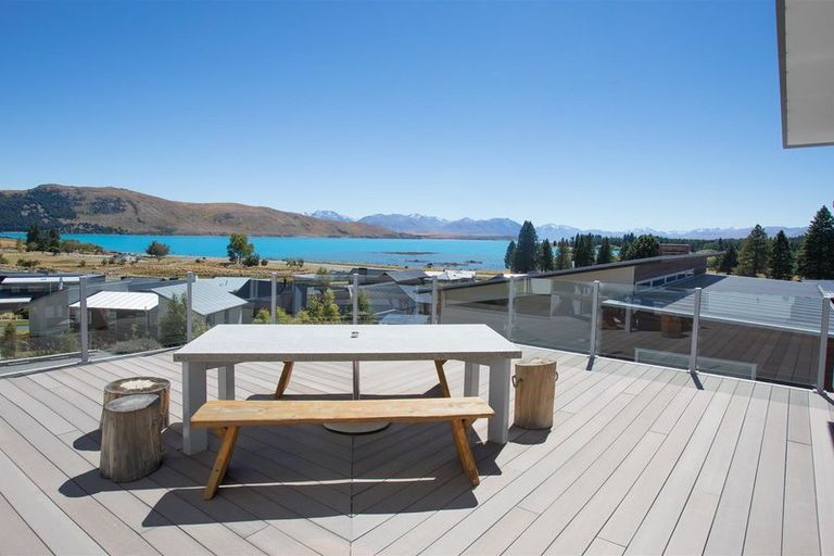 Photo of property in 22 Lochinver Avenue, Lake Tekapo, 7999