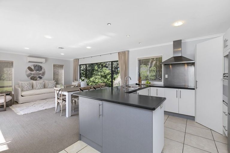 Photo of property in 14 Finlayson Place, Welcome Bay, Tauranga, 3112