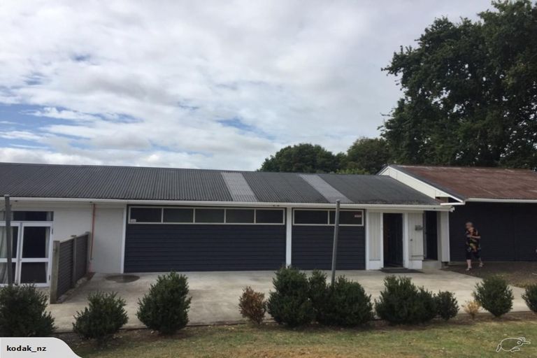 Photo of property in 80 Great South Road, Pokeno, 2402