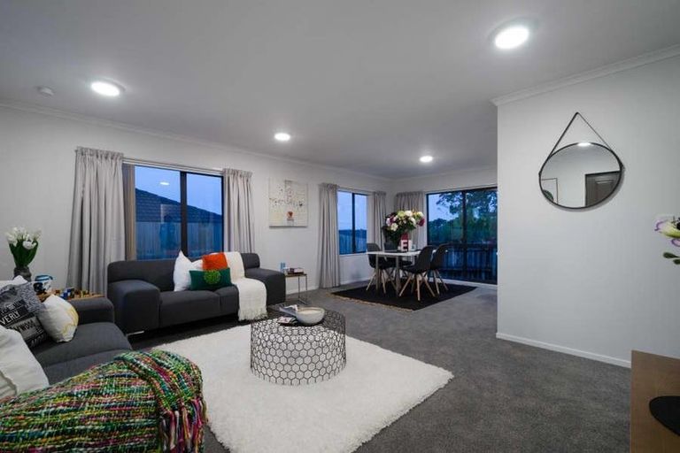 Photo of property in 51 Munroe Road, Ranui, Auckland, 0612