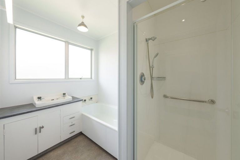 Photo of property in 2 Argyle Street, Weston, Oamaru, 9401