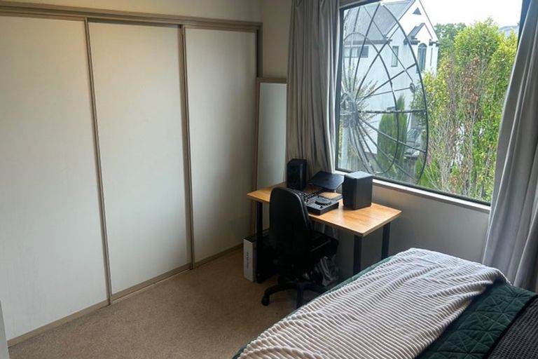 Photo of property in 72 Wharenui Road, Upper Riccarton, Christchurch, 8041