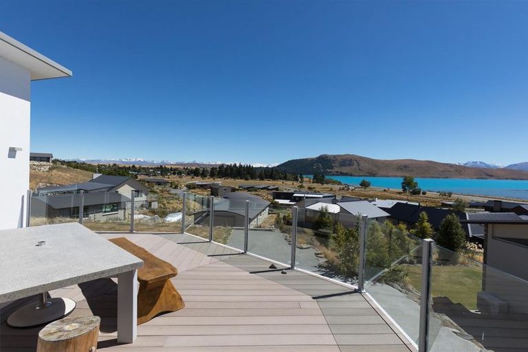 Photo of property in 22 Lochinver Avenue, Lake Tekapo, 7999