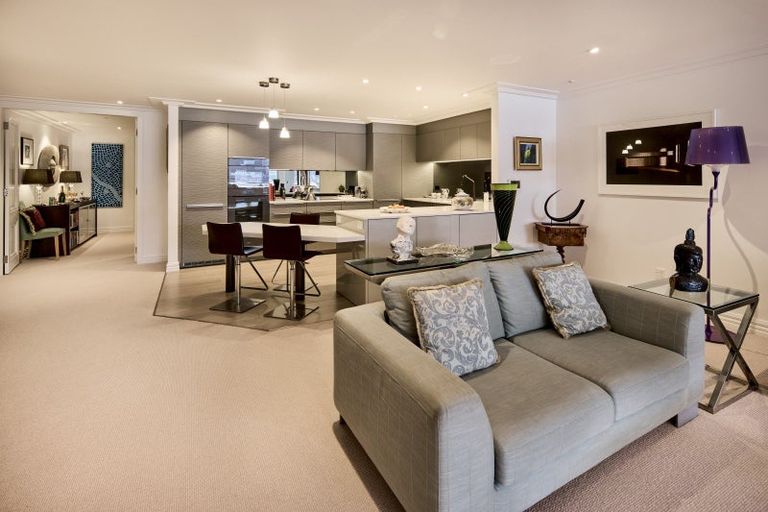 Photo of property in 6/166 Oriental Parade, Oriental Bay, Wellington, 6011