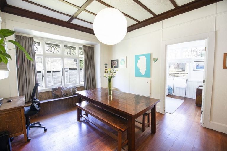 Photo of property in 55 Shakespeare Road, Bluff Hill, Napier, 4110
