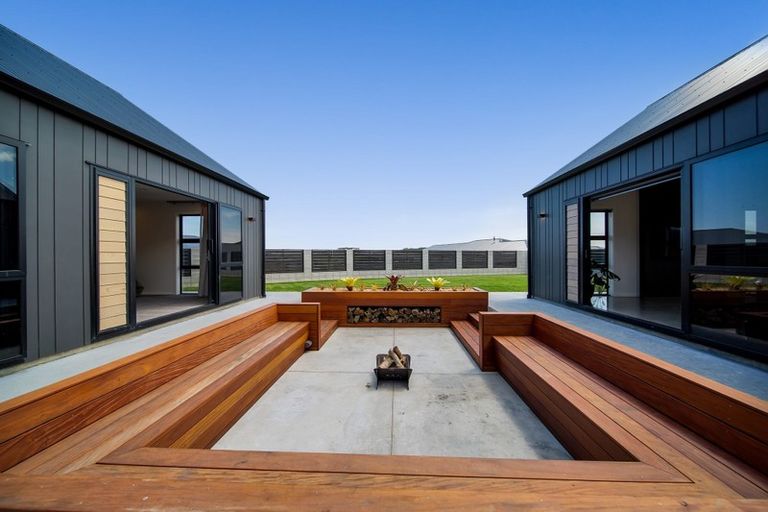 Photo of property in 22 Larlin Drive, Hawera, 4675