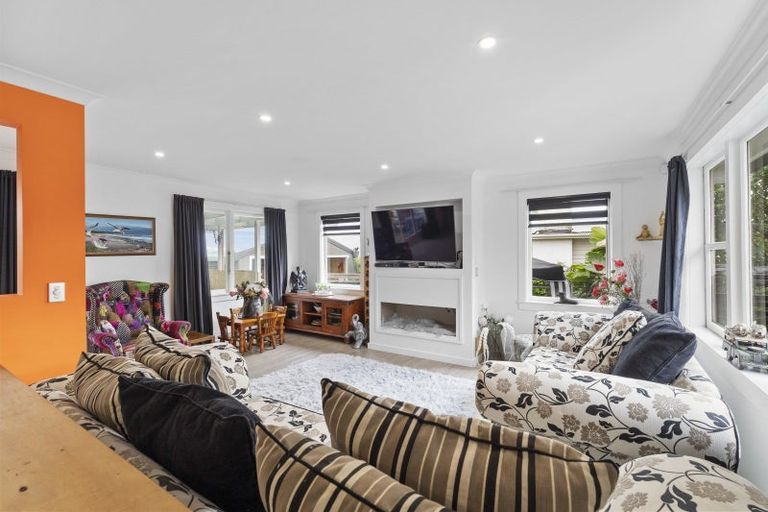 Photo of property in 83 Waerenga Road, Otaki, 5512