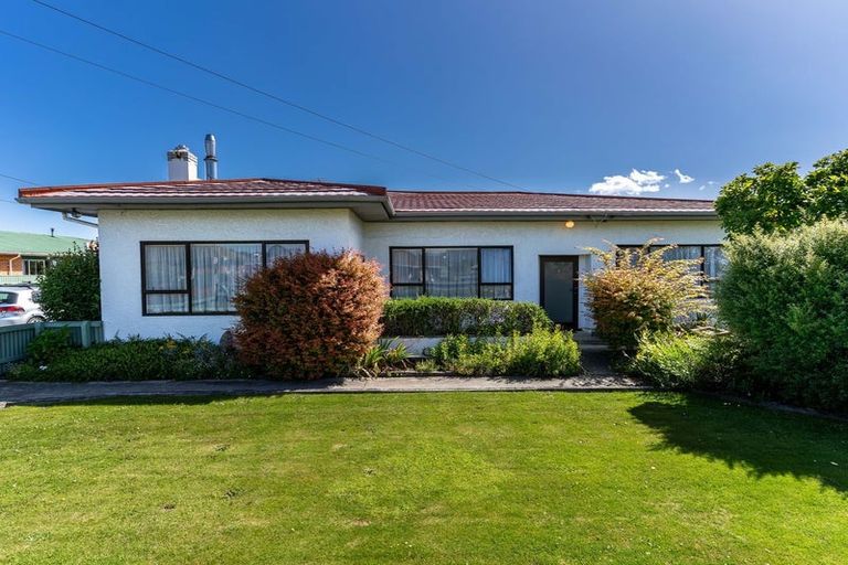 Photo of property in 114 Argyle Street, Mosgiel, 9024