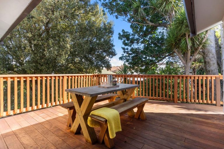 Photo of property in 18a Ridge Road, Howick, Auckland, 2014