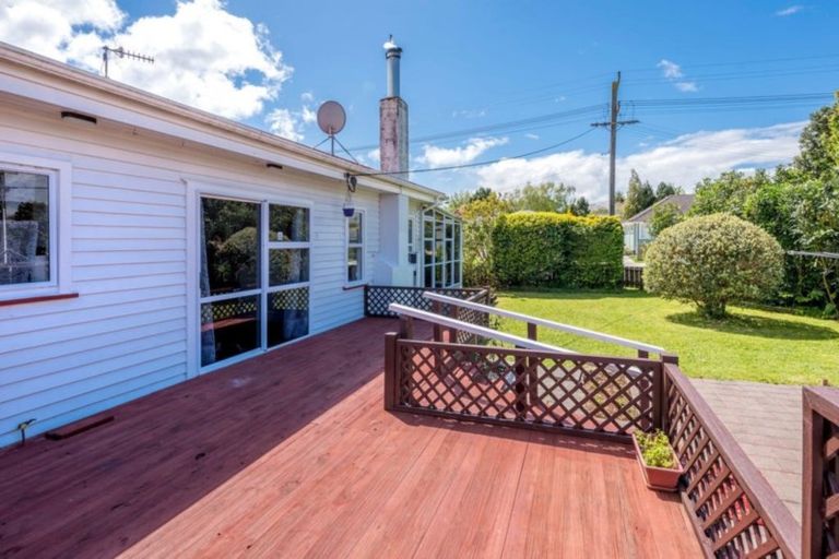 Photo of property in 21 Gordon Place, Levin, 5510