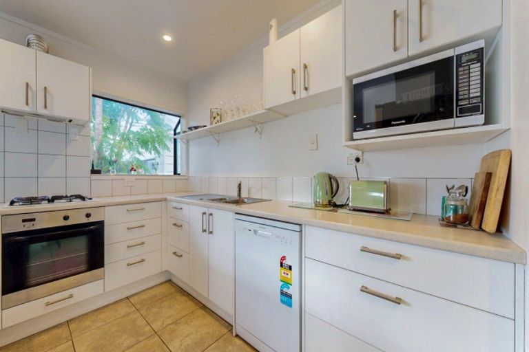 Photo of property in 216 Given Avenue, Whangamata, 3620