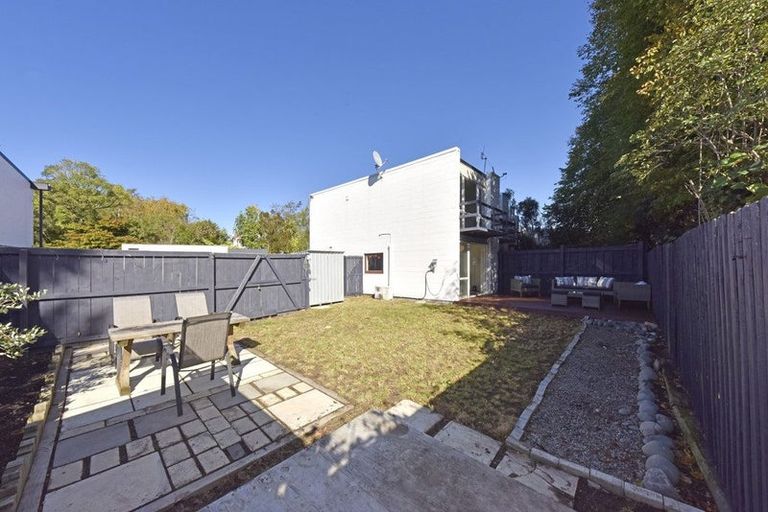 Photo of property in 4/140 Waimairi Road, Ilam, Christchurch, 8041