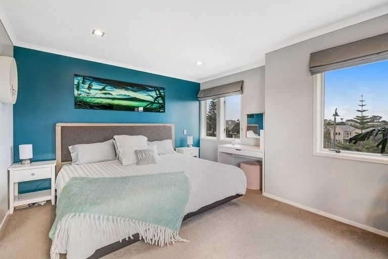 Photo of property in 17 Cape Cod Drive, Gulf Harbour, Whangaparaoa, 0930