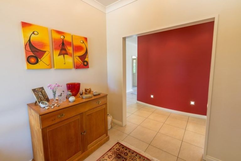 Photo of property in 55 End Farm Road, Waikanae, 5391