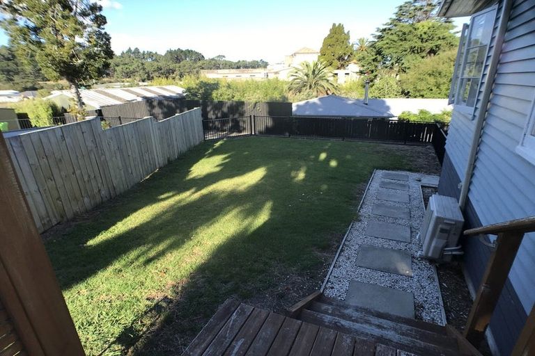 Photo of property in 379a West Coast Road, Glen Eden, Auckland, 0602
