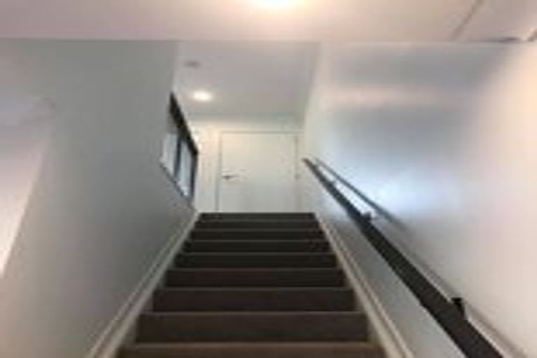 Photo of property in 35a O'meara Street, Swanson, Auckland, 0614